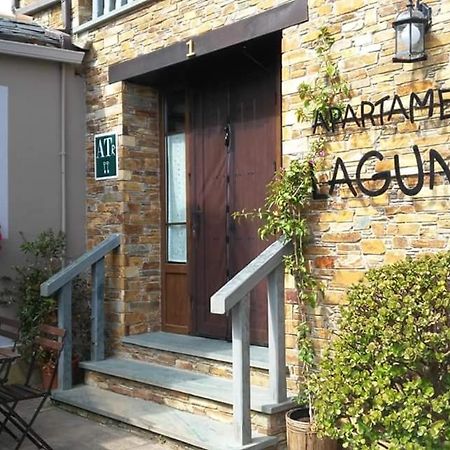 Apartamentos Lagunas Castropol Exteriör bild