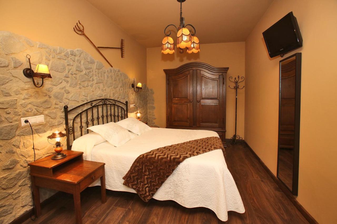 Apartamentos Lagunas Castropol Exteriör bild