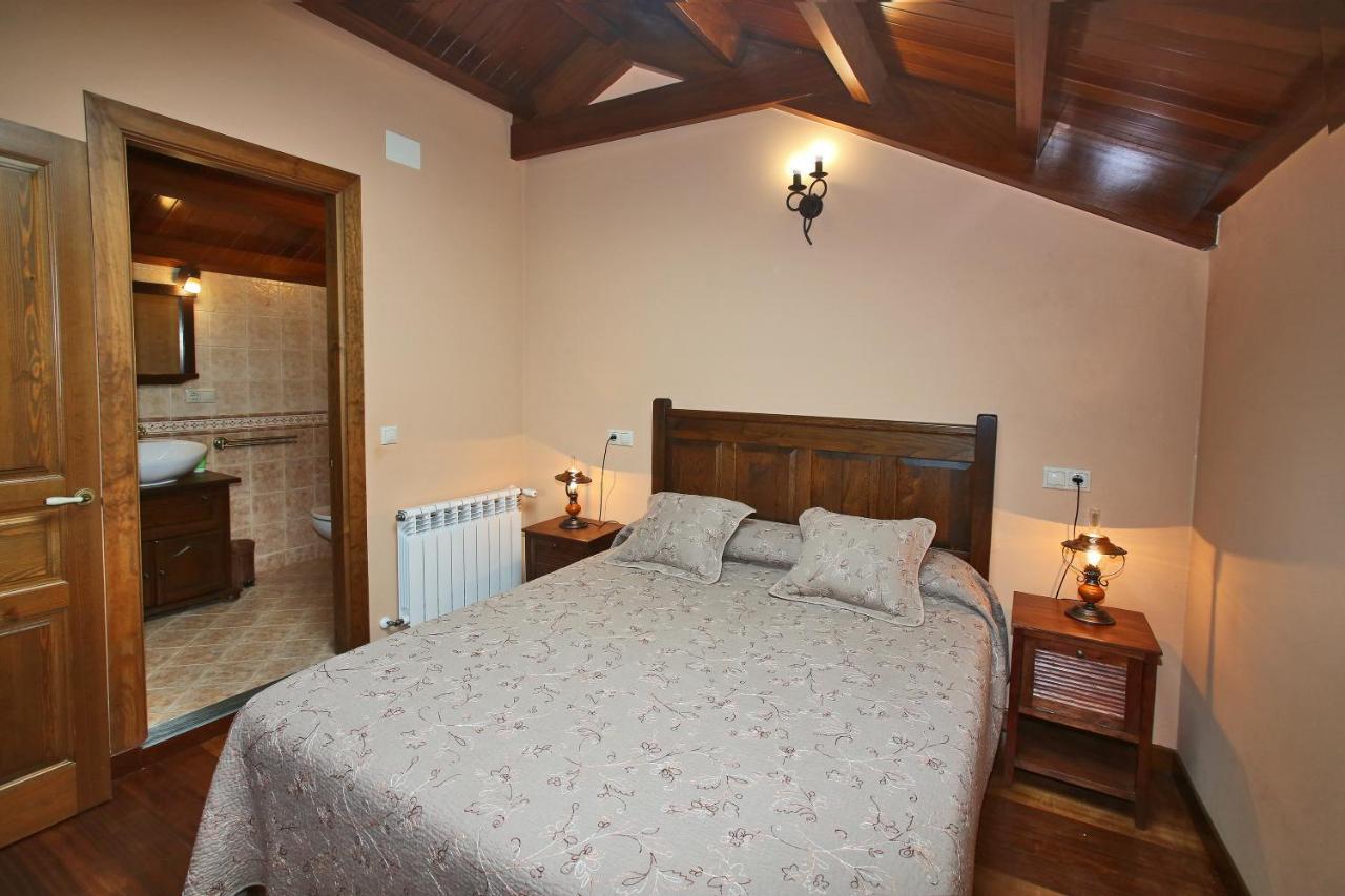Apartamentos Lagunas Castropol Exteriör bild